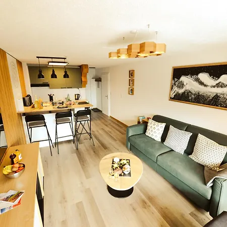 Peak View - 4 Persons Ovronnaz