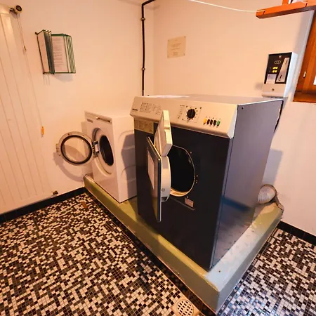 Peak View - 4 Persons Apartment *