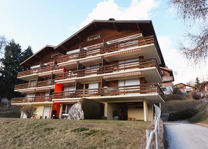 Peak View - 4 Persons *